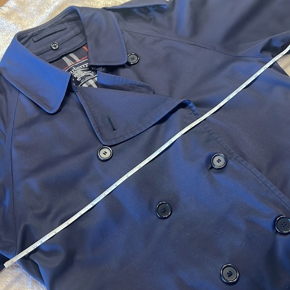 BURBERRY’S of London Men's Navy Blue Trench Coat - Picture 13 of 16